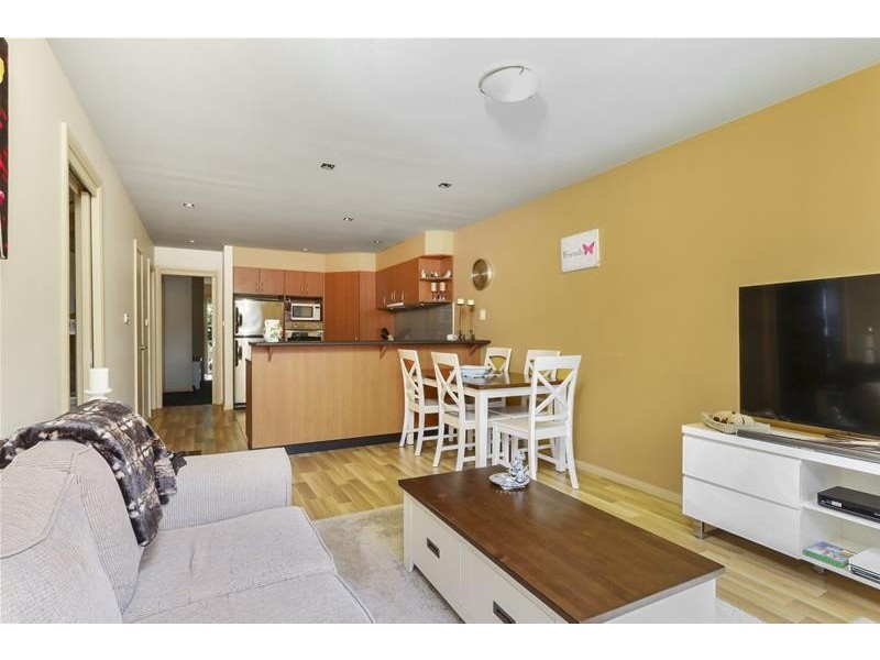 6 Alfreds Garden, Kingston TAS 7050