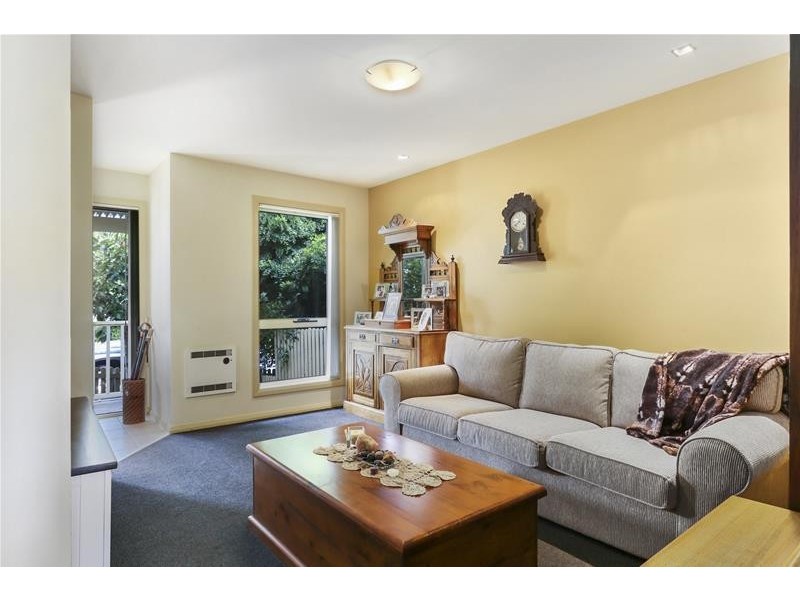 6 Alfreds Garden, Kingston TAS 7050