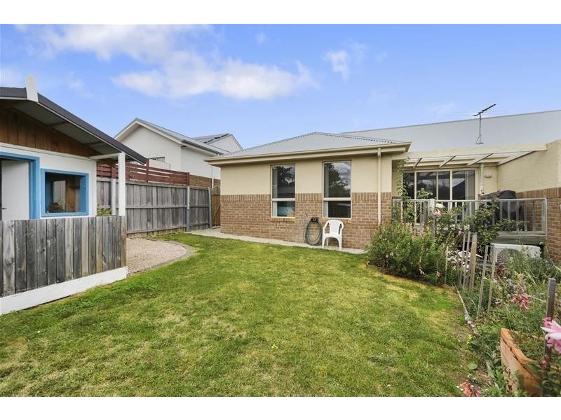 6 Alfreds Garden, Kingston TAS 7050