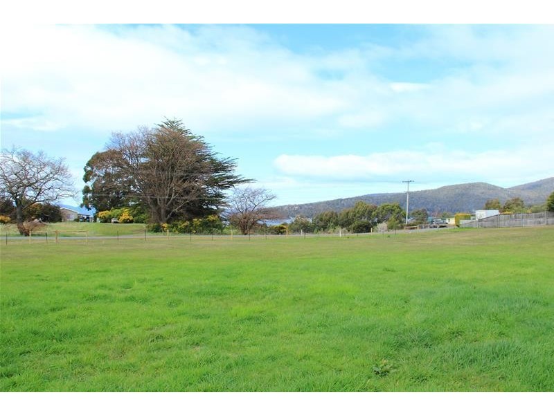 6 Cemetery Road, Dover TAS 7117