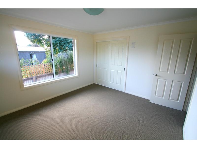 2/4 Walton Street, Huonville TAS 7109