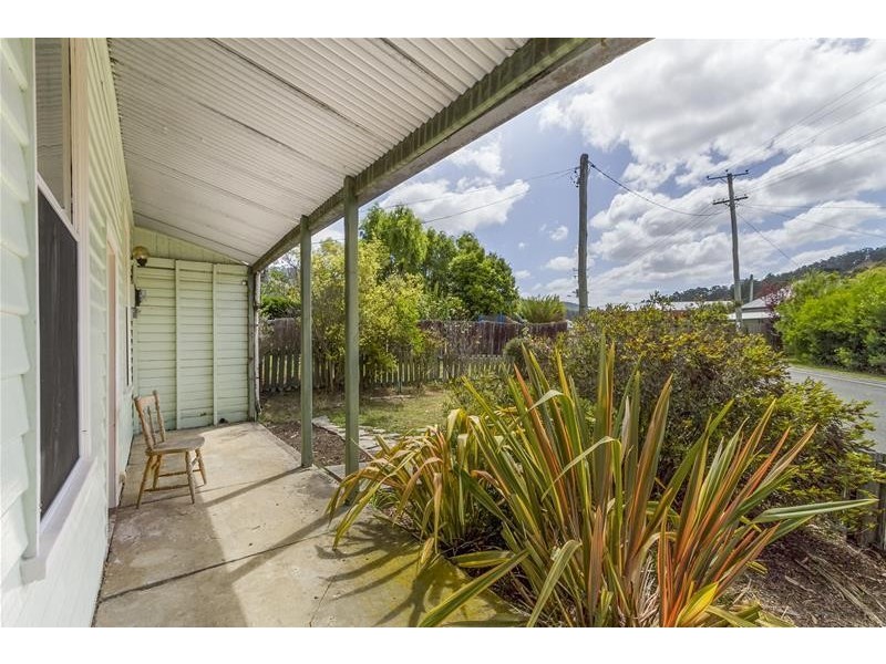 14 Station Road, Dover TAS 7117