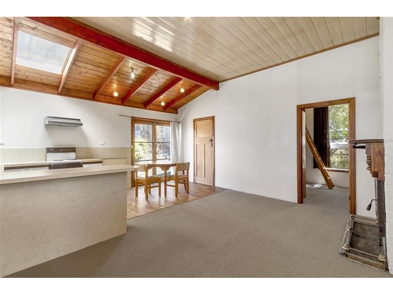 14 Station Road, Dover TAS 7117