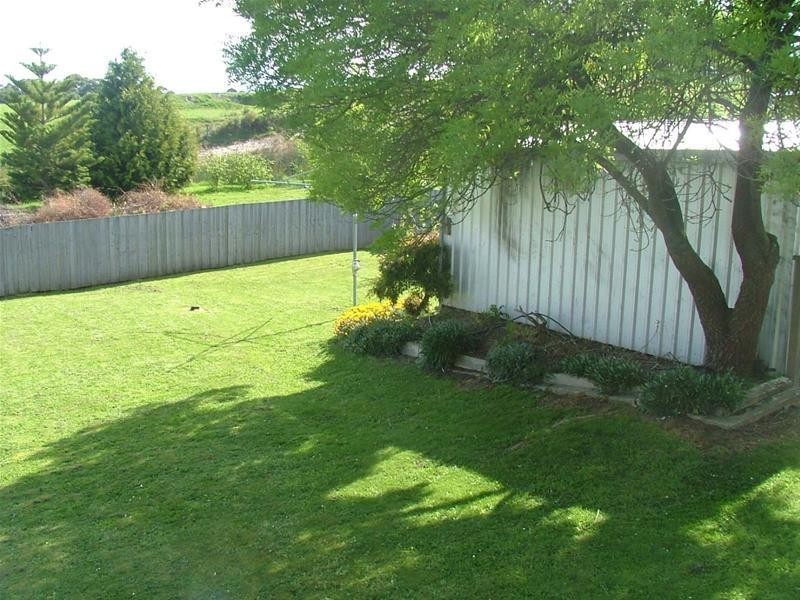 33 Knights Road, Huonville TAS 7109