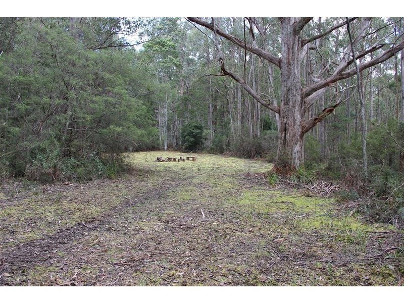 8692 Huon Highway, Southport TAS 7109