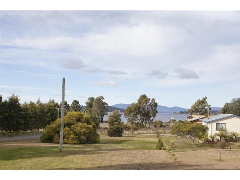 23 Cemetery Road, Dover TAS 7117