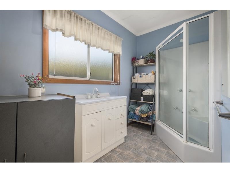 11 Scenic Hill Road, Huonville TAS 7109