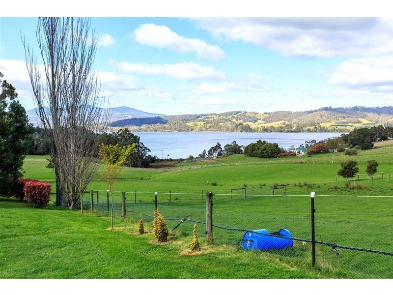 37 Crowthers Road, Castle Forbes Bay TAS 7116