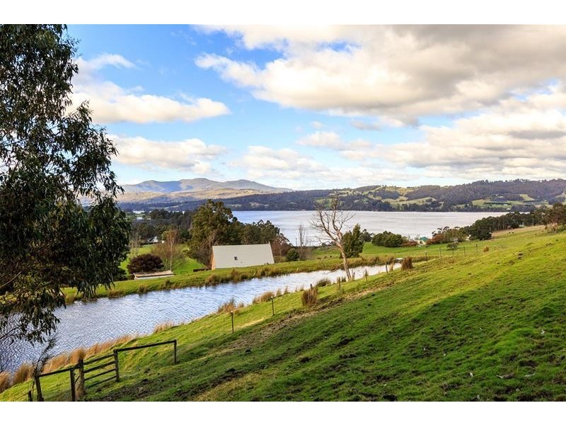 37 Crowthers Road, Castle Forbes Bay TAS 7116