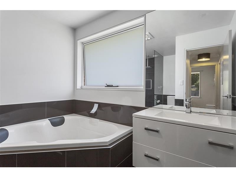 4 Garthfield Avenue, Cygnet TAS 7112