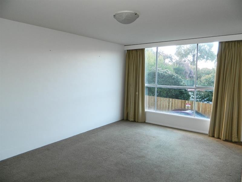 2/11 Byron Street, Sandy Bay TAS 7005