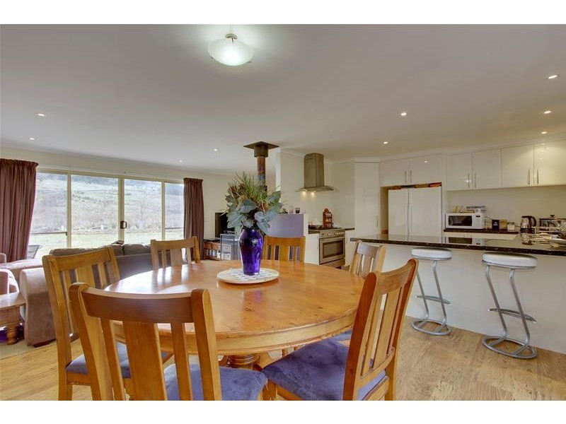 77 Vinces Saddle Road, Sandfly TAS 7150