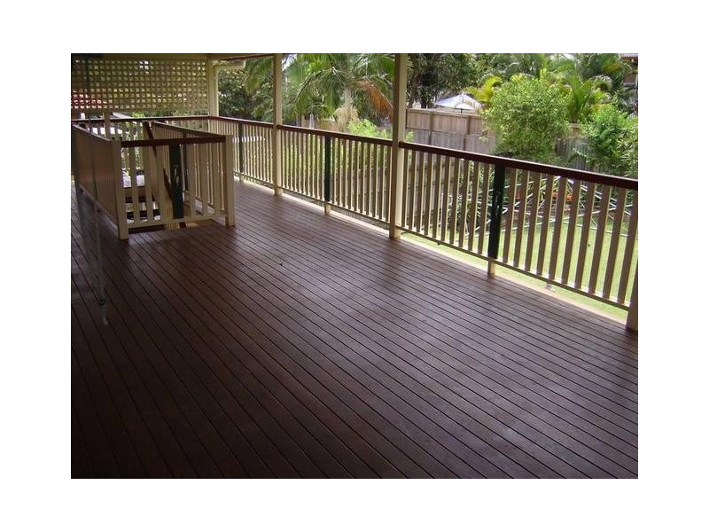 8 Hampshire Terrace, Albany Creek QLD 4035