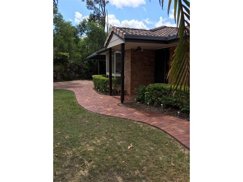 33 Brian Morrison Drive, Albany Creek QLD 4035