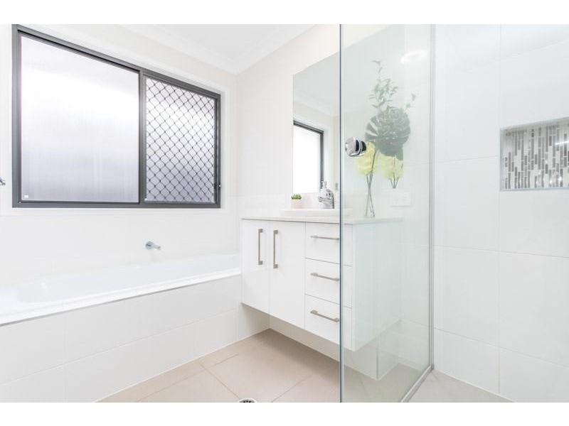 69 Fleet Circuit, Bray Park QLD 4500