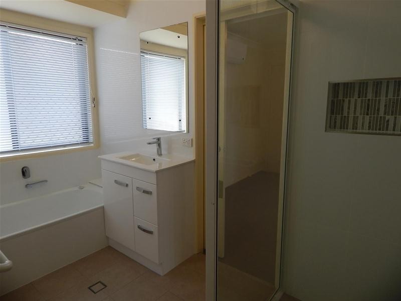 8 Frederick Street, Albany Creek QLD 4035