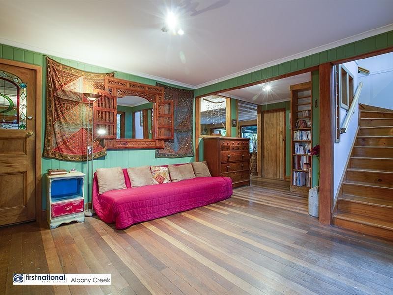 32 Woodburn Place, Ferny Hills QLD 4055