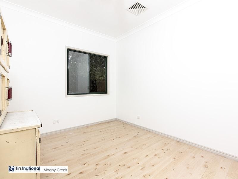 32 Woodburn Place, Ferny Hills QLD 4055