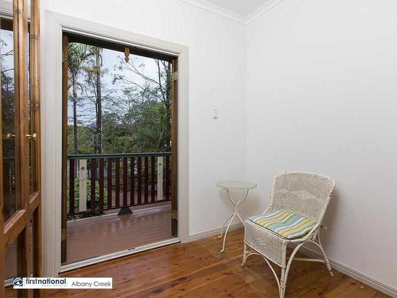 32 Woodburn Place, Ferny Hills QLD 4055