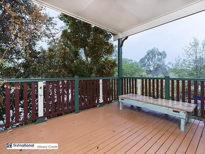 32 Woodburn Place, Ferny Hills QLD 4055