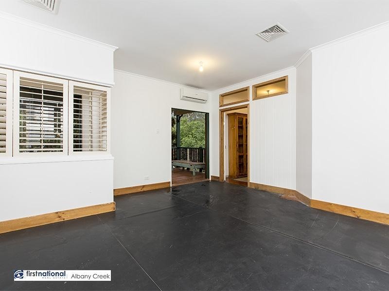 32 Woodburn Place, Ferny Hills QLD 4055