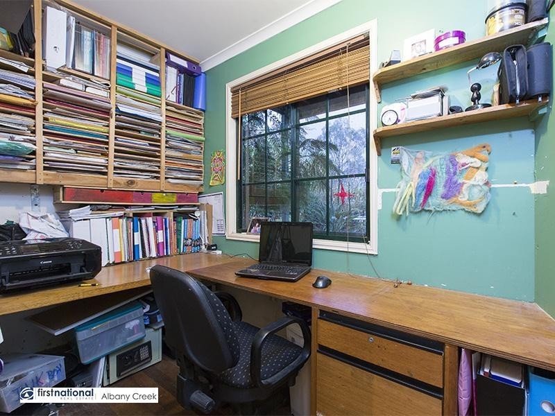 32 Woodburn Place, Ferny Hills QLD 4055