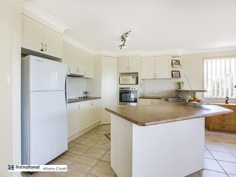 9 Maloney Place, Pelican Waters QLD 4551