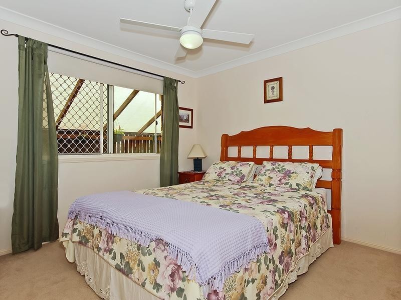 24 Chisholm Court, Albany Creek QLD 4035