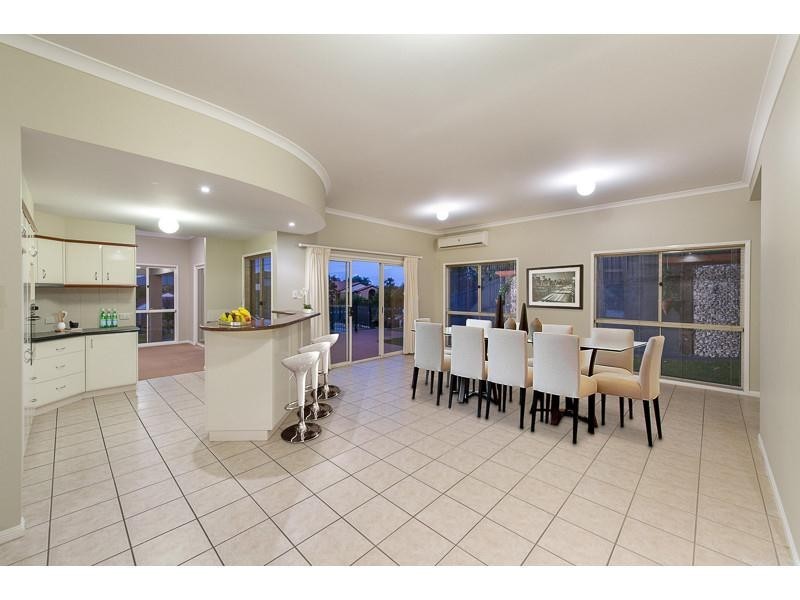 1 Lambertia Court, Albany Creek QLD 4035