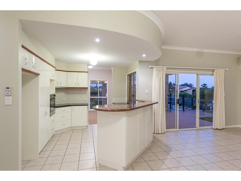 1 Lambertia Court, Albany Creek QLD 4035