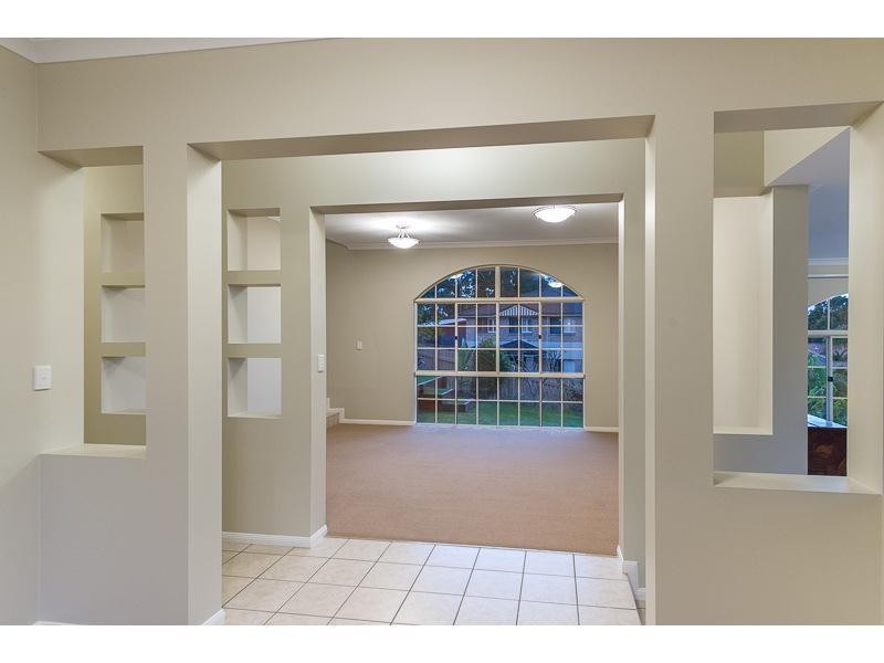 1 Lambertia Court, Albany Creek QLD 4035