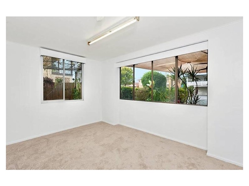 18 Patmar  Street, Strathpine QLD 4500