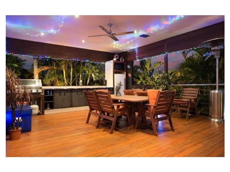 27 Bunya Crossing Road, Eatons Hill QLD 4037