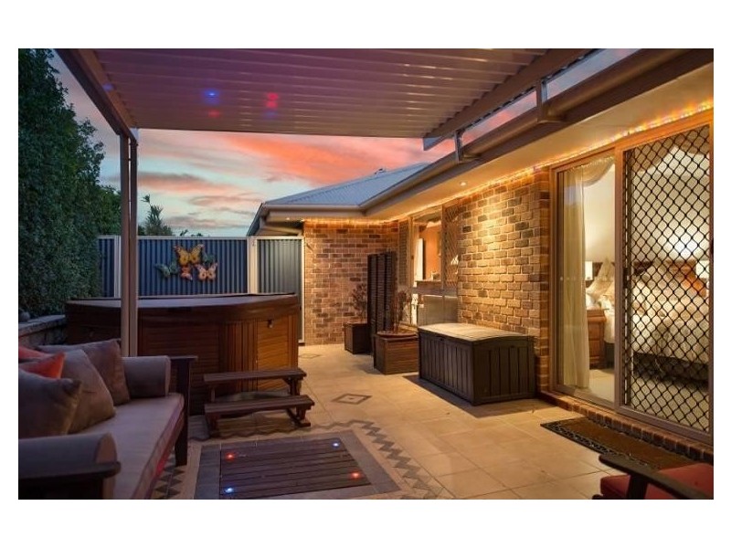 27 Bunya Crossing Road, Eatons Hill QLD 4037