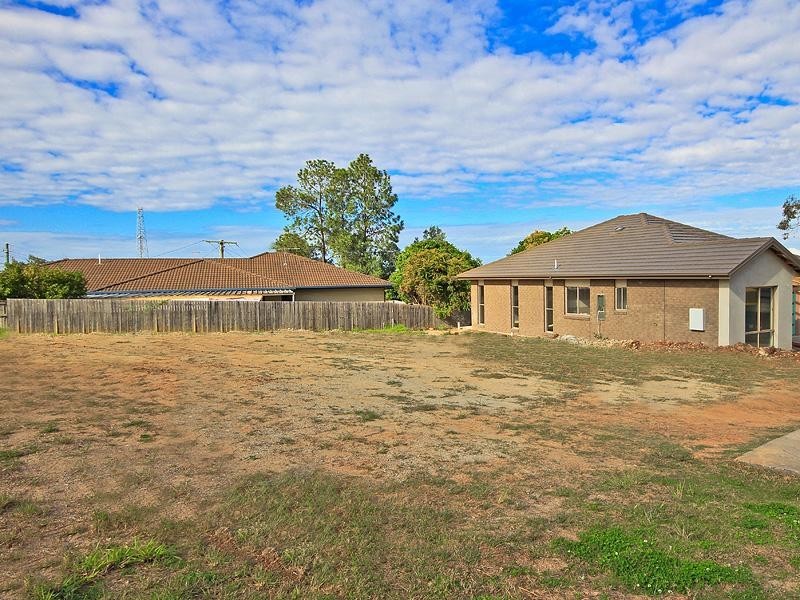 26 currajon Street, Brendale QLD 4500