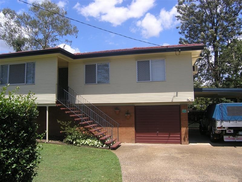 197 Samsonvale Road, Strathpine QLD 4500