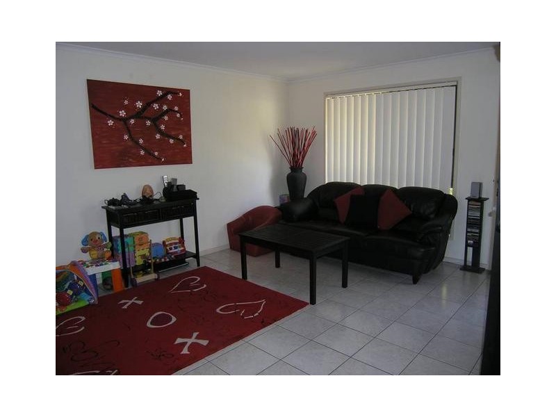 11 Flamingo Drive, Albany Creek QLD 4035