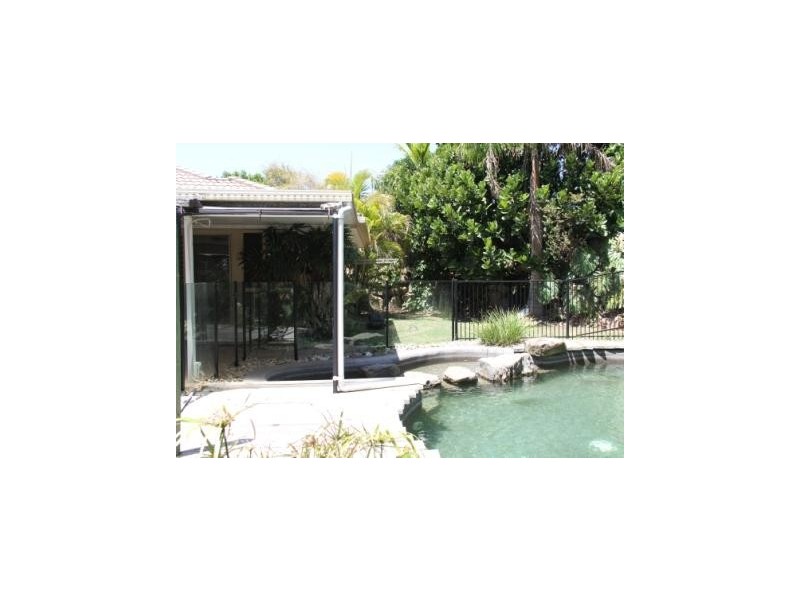 46  Marina Court, Eatons Hill QLD 4037