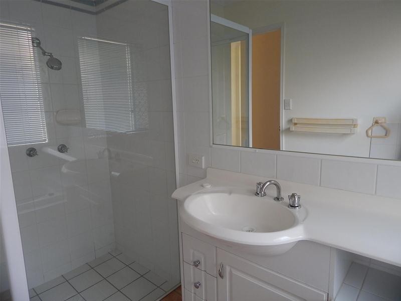 162 Saturn Crescent, Bridgeman Downs QLD 4035