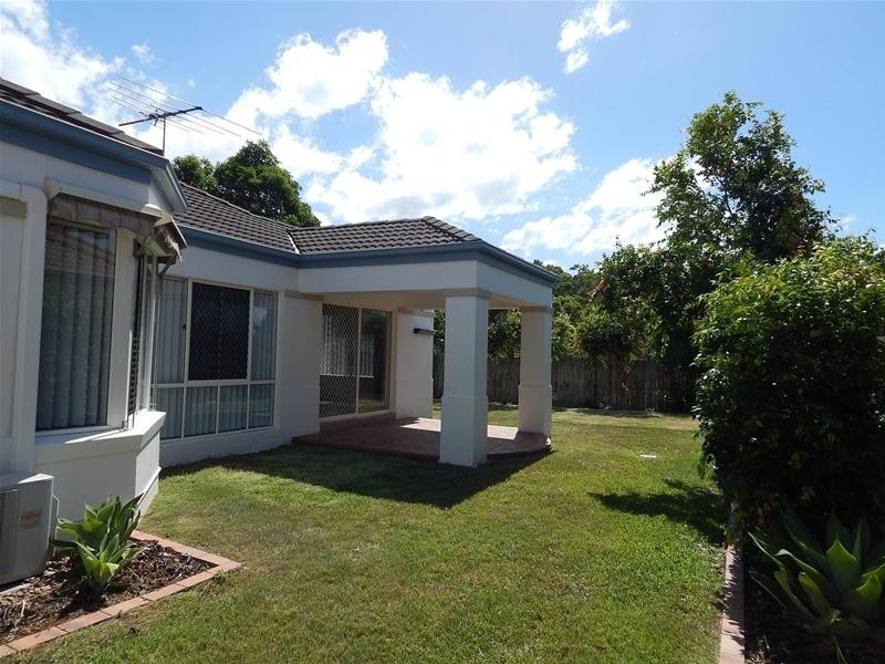 162 Saturn Crescent, Bridgeman Downs QLD 4035