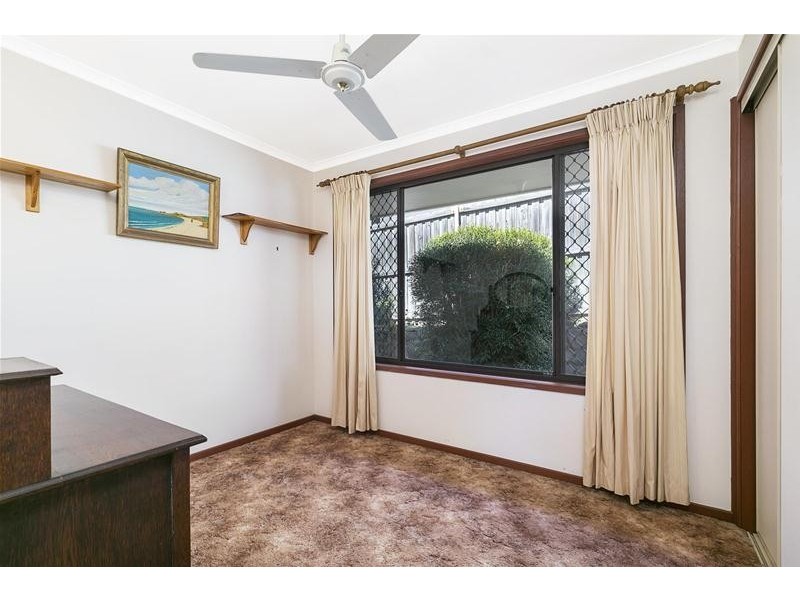 8 Chickowee Street, Albany Creek QLD 4035