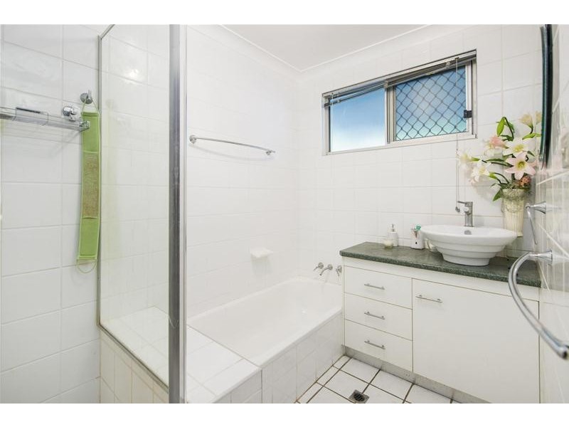 48 Strathford Avenue, Albany Creek QLD 4035