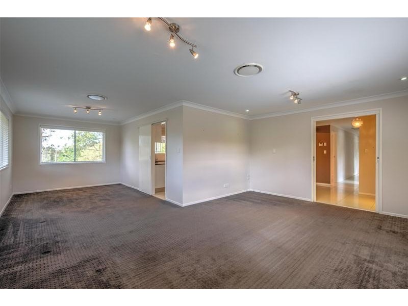 8 Jarvis Court, Joyner QLD 4500