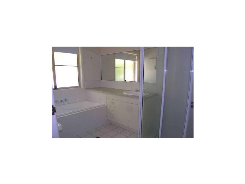 48 Saraband  Drive, Eatons Hill QLD 4037