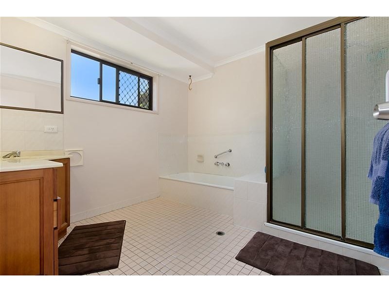 59 Tanager Street, Albany Creek QLD 4035