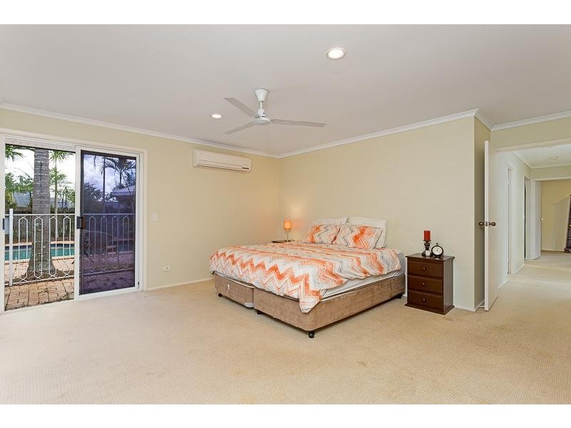 32 The Boulevard, Albany Creek QLD 4035