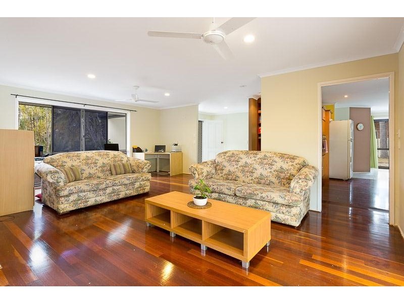 32 The Boulevard, Albany Creek QLD 4035