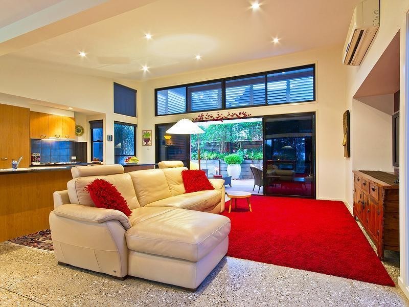 19 Riversleigh Crescent, Eatons Hill QLD 4037