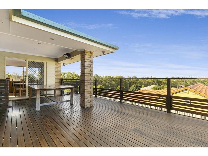 5 Excelcia Court, Eatons Hill QLD 4037