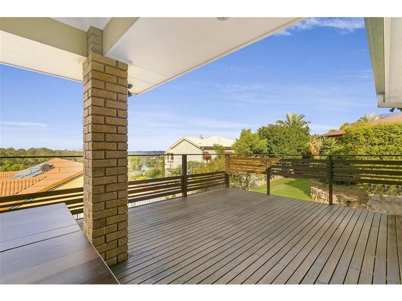 5 Excelcia Court, Eatons Hill QLD 4037
